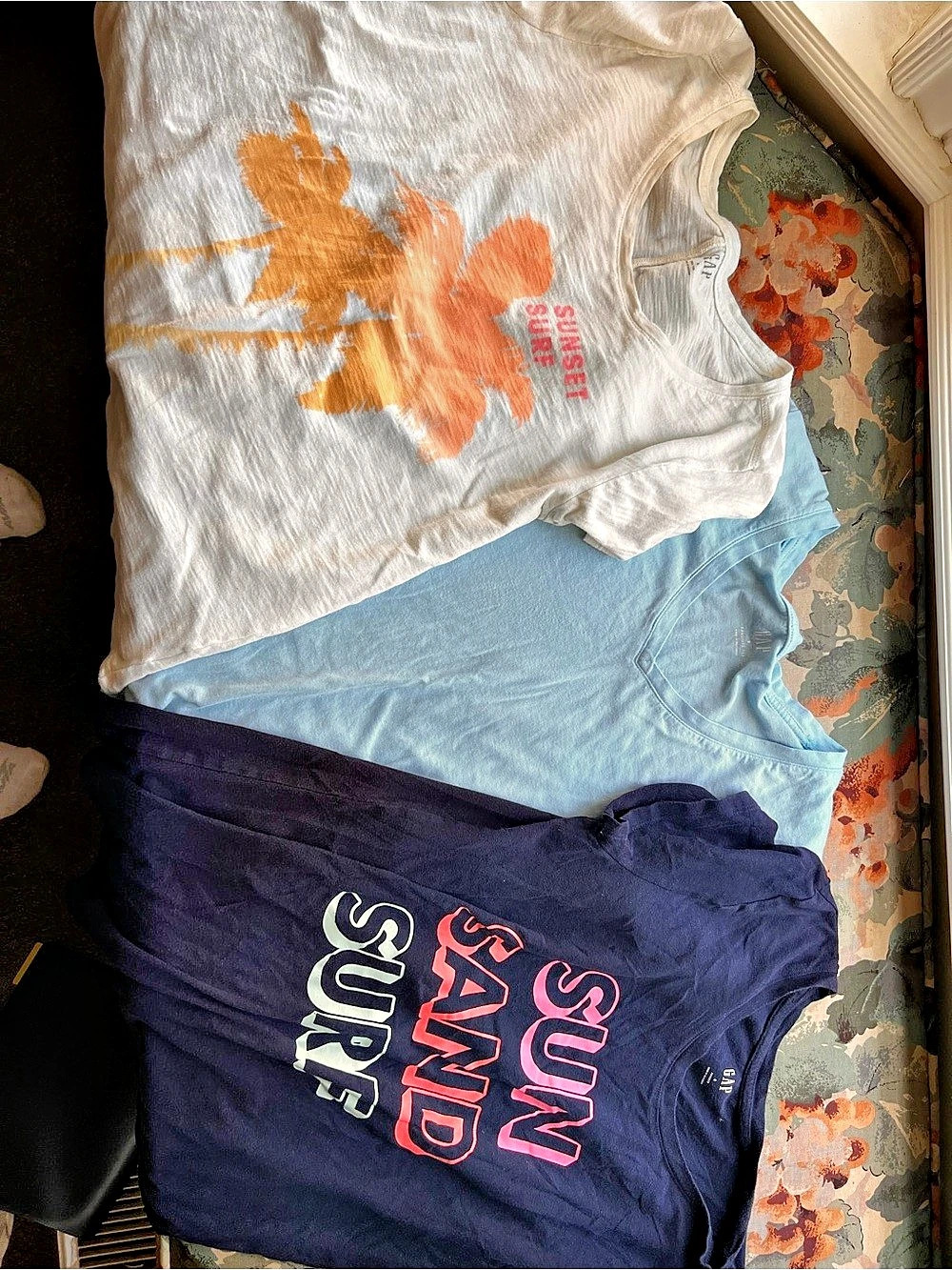 Gap Favorite T-Shirt Women'Small Short Sleeve Tees Small 3-Pack